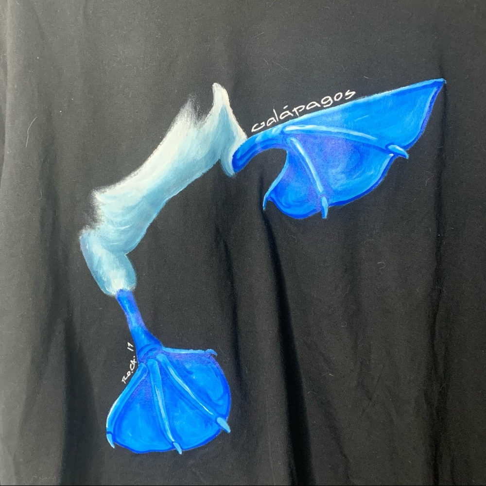 National Geographic Galapagos Hand Painted Tee L - Picture 2 of 4